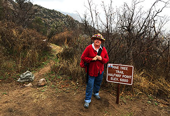 HonorHealth Wellness Stories - Tom and Judy hiking