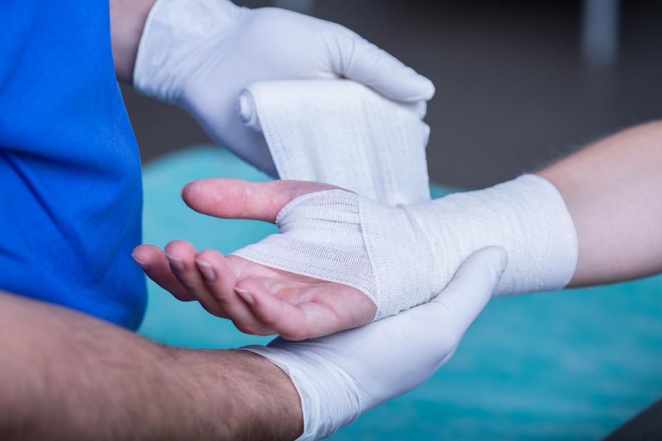 Expert wound care helps patients heal - HonorHealth