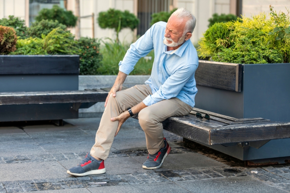 HonorHealth Heart Care - Poor leg circulation due to chronic venous insufficiency 