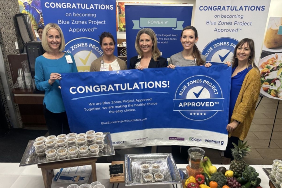 HonorHealth Community and Culture - Smiling members of the Blue Zones Project Scottsdale volunteer to help HonorHealth achieve a Blue Zones Worksite Certification.
