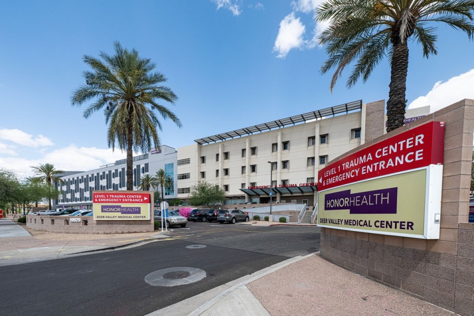 HonorHealth Deer Valley Medical Center - exterior building view