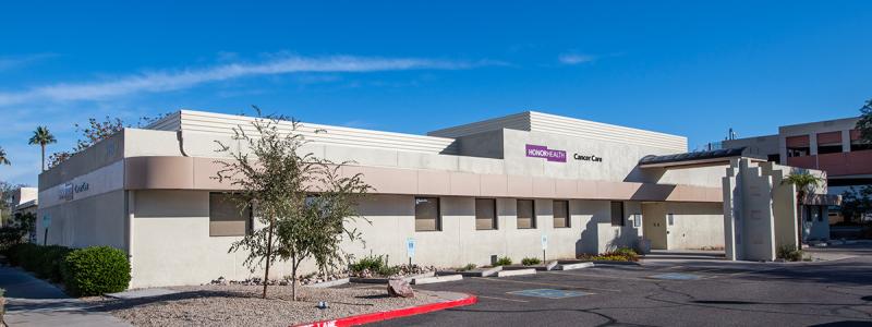 HonorHealth Cancer Care - Osborn - Exterior view of the building