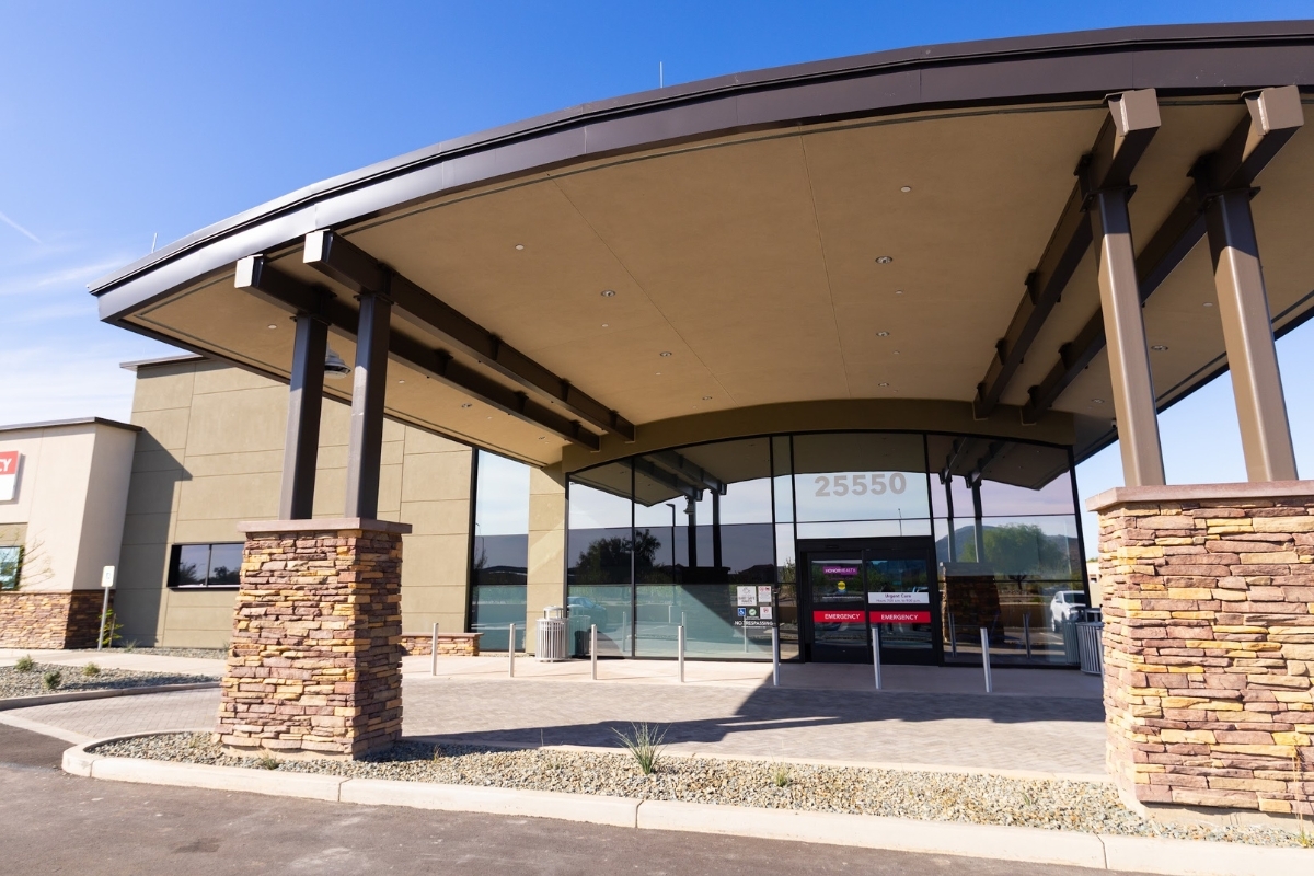 HonorHealth Complete Care - Lake Pleasant exterior building view