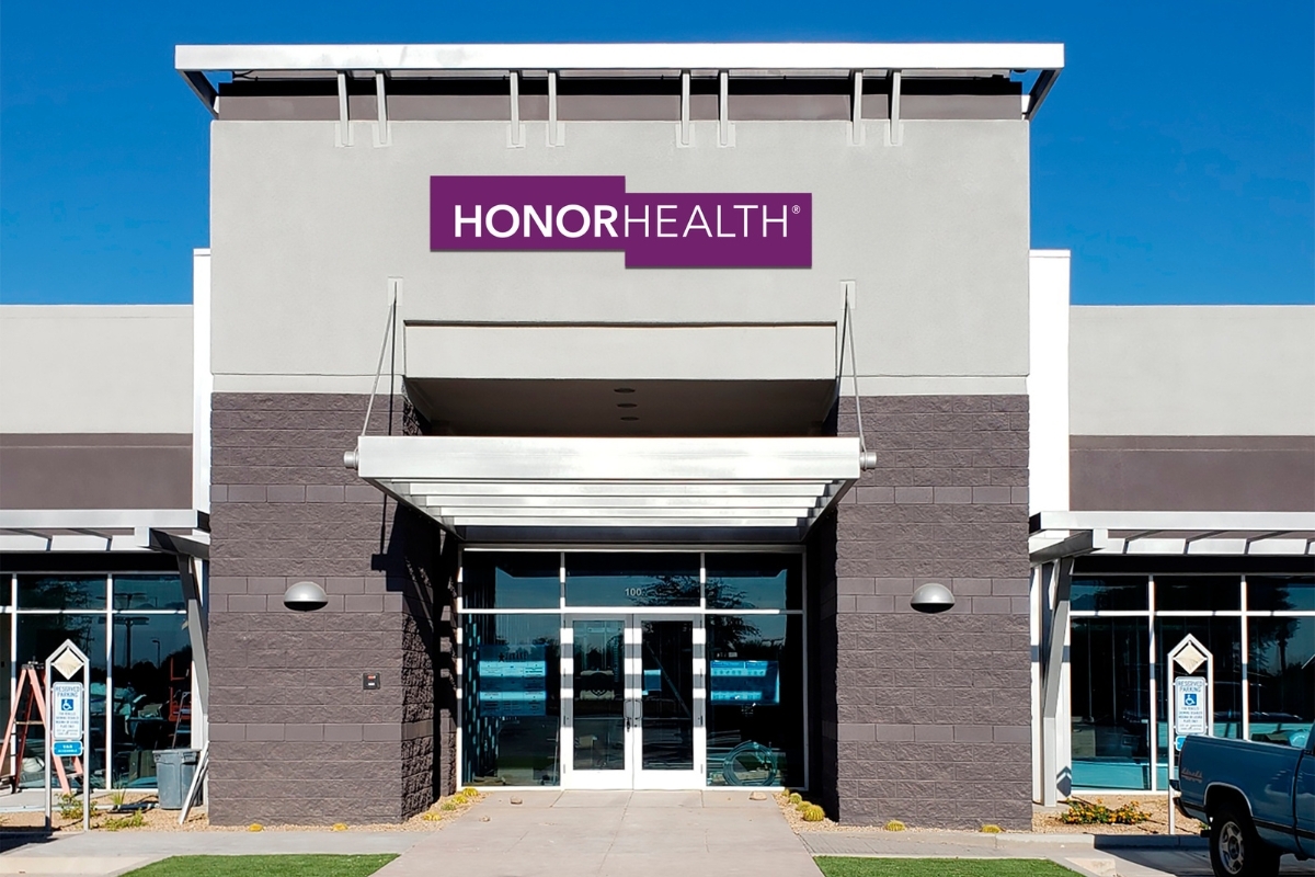 HonorHealth Primary Care - Palm Valley exterior building view