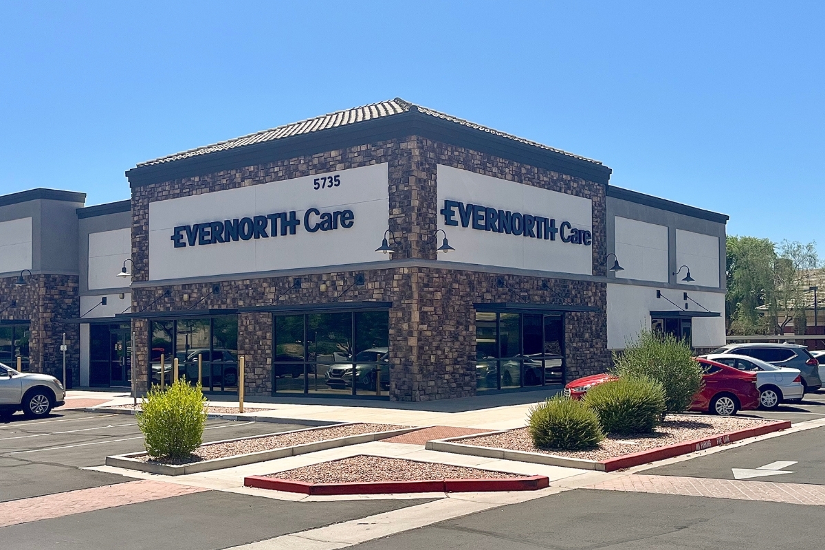 HonorHealth Primary Care - Red Mountain exterior building view