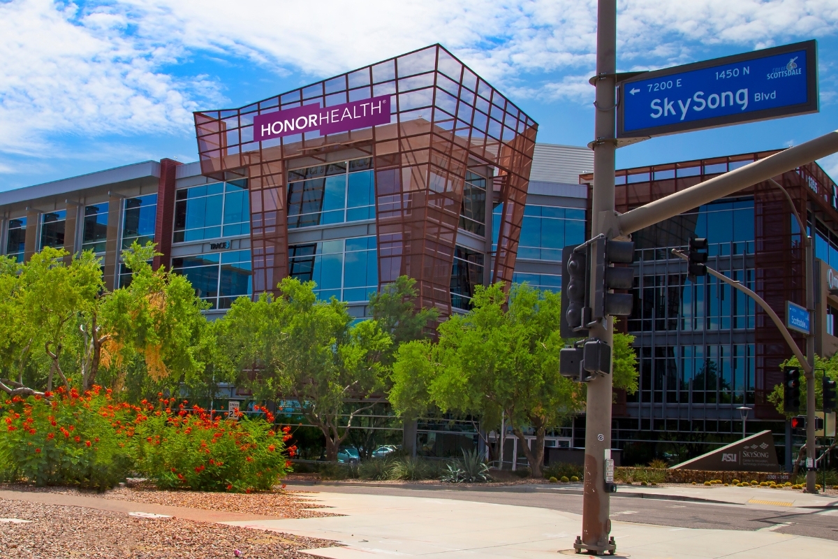 HonorHealth Primary Care - Skysong exterior building view