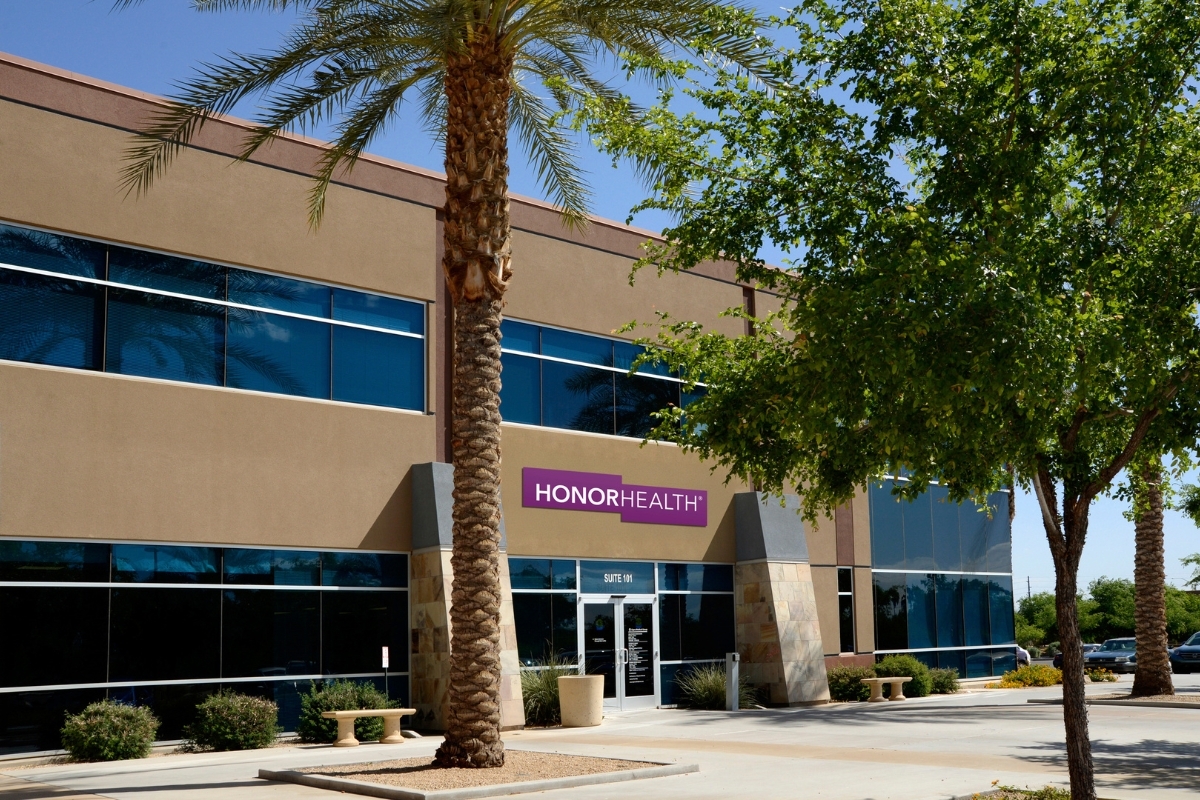 HonorHealth Primary Care - Stapley exterior building view