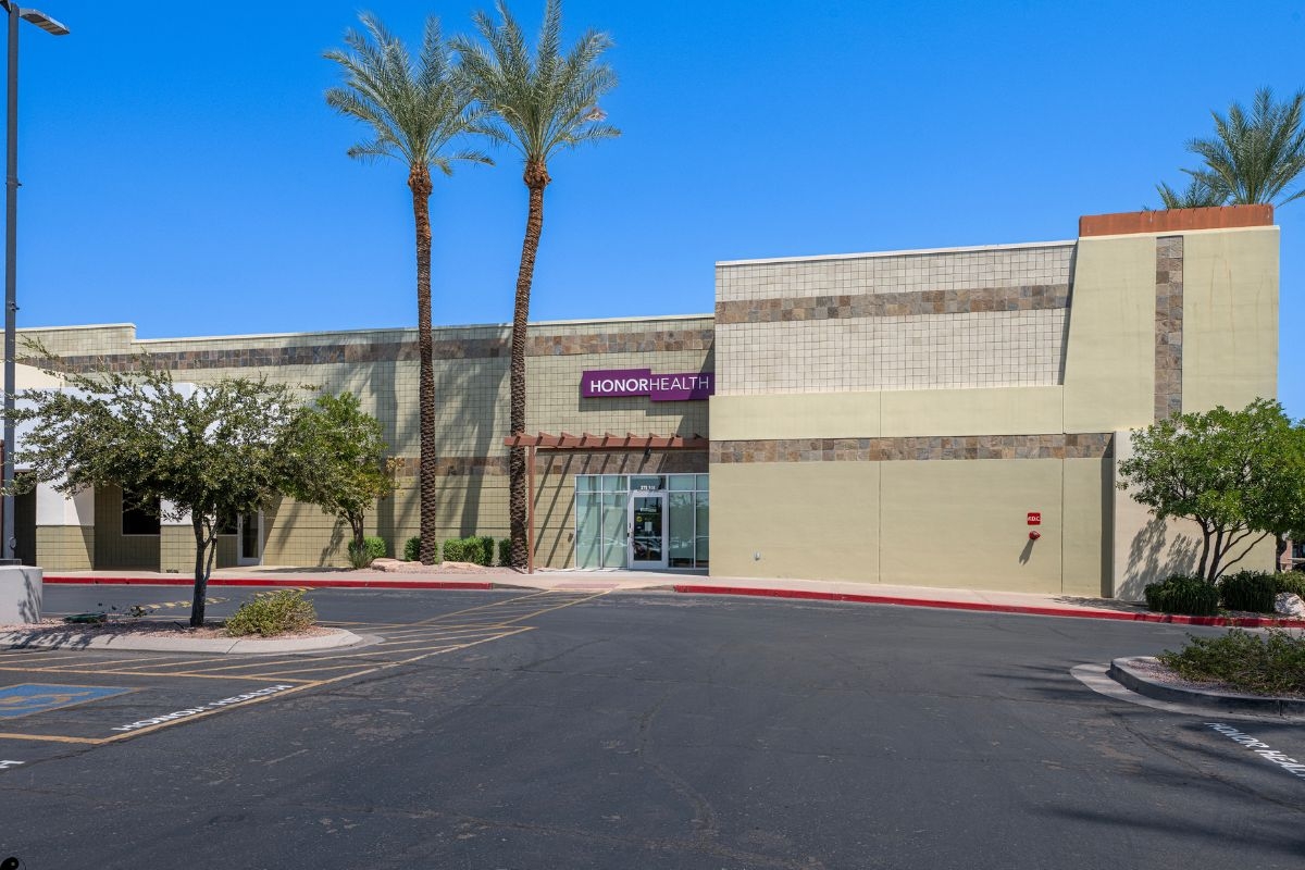 HonorHealth Outpatient Therapy - Frank Lloyd Wright location exterior building view.