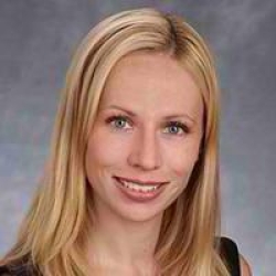 Photo of Lyndsay Willmott