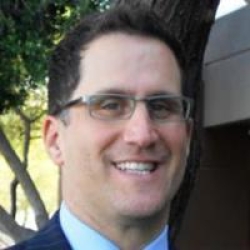 Photo of Daniel Schulman