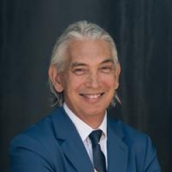 Photo of Giraldo Kato