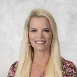 Photo of Krista Crawley
