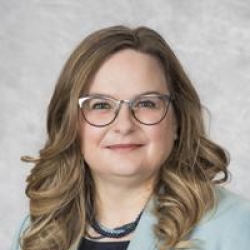 Photo of Kristen Schaefer