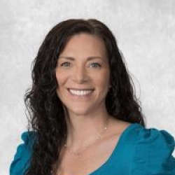 Photo of Laura Edwards