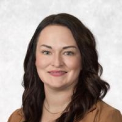 Photo of Michelle Peterson