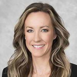 Photo of Leah Grant