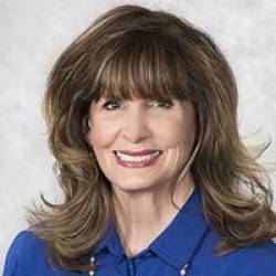 Photo of Jessica Ellsworth