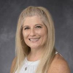 Photo of Melissa Sheridan