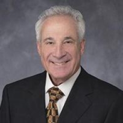 Photo of Alan Mallace