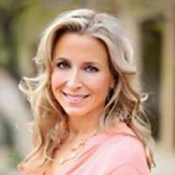Photo of Julie Ann Heathcott