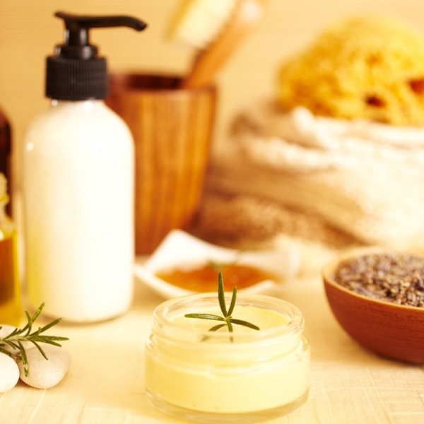 A stress-relief gift set is an HonorHealth doctor-approved holiday gift that provides heart benefits.