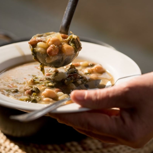 Blue Zones minestrone soup recipe from HonorHealth