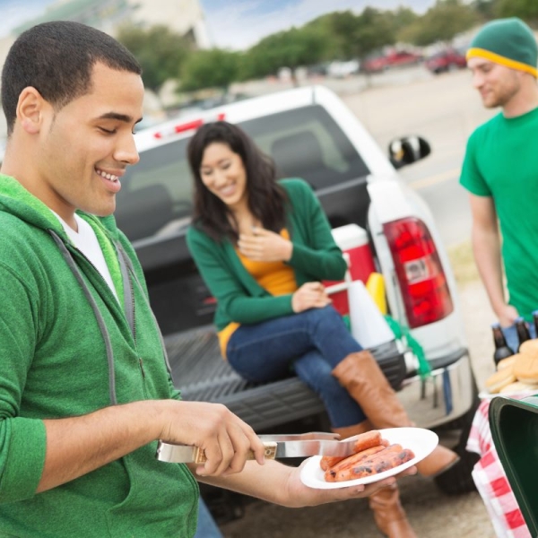 HonorHealth Integrative Medicine - A dietitian’s five tailgate party hacks to enjoy celebratory food while staying on track with your health goals.