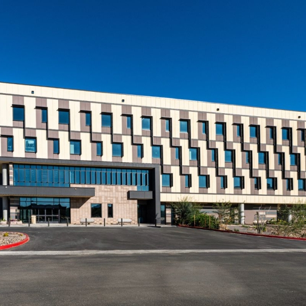 HonorHealth Pima Center exterior building view