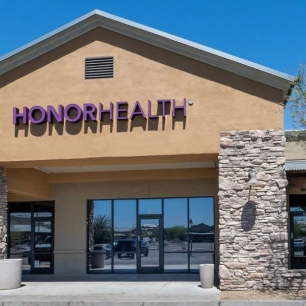 HonorHealth Primary Care - Queen Creek exterior building view