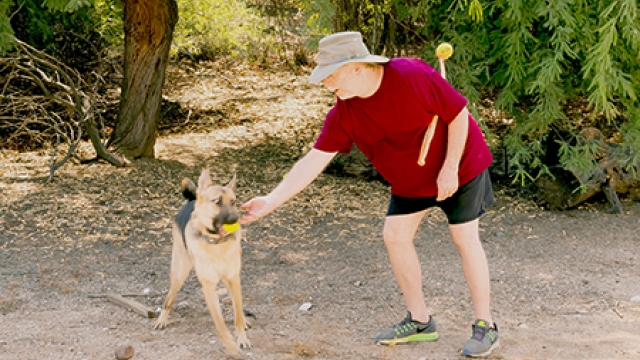 Physical medicine doctor eases Matthew's back and leg pain - HonorHealth patient story