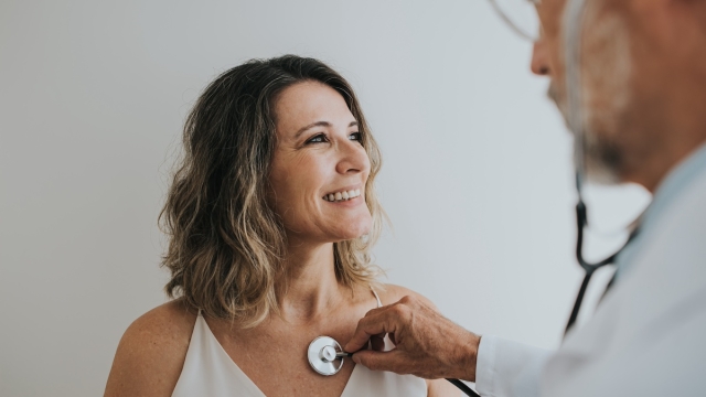 An HonorHealth patient gets her yearly physical
