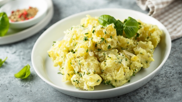 HonorHealth plant-power potato salad recipe