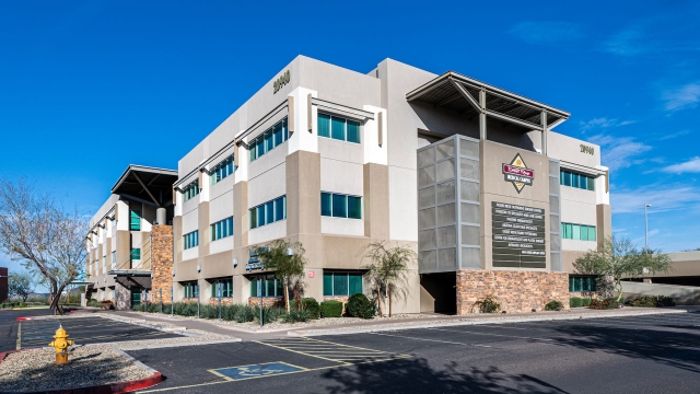 Affiliated Urologists in collaboration with HonorHealth exterior building view