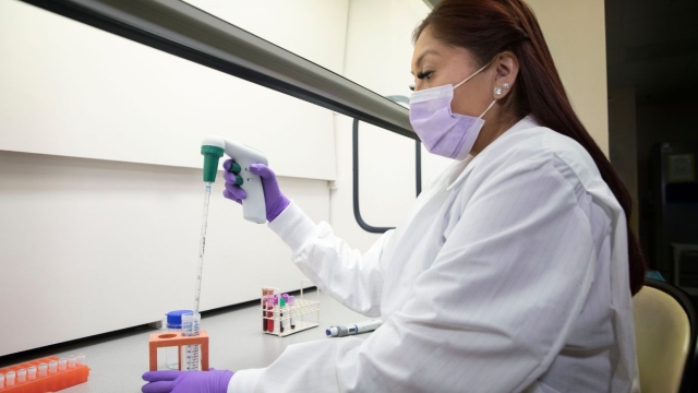 HonorHealth Research Institute scientist researches new pancreatic cancer treatment.